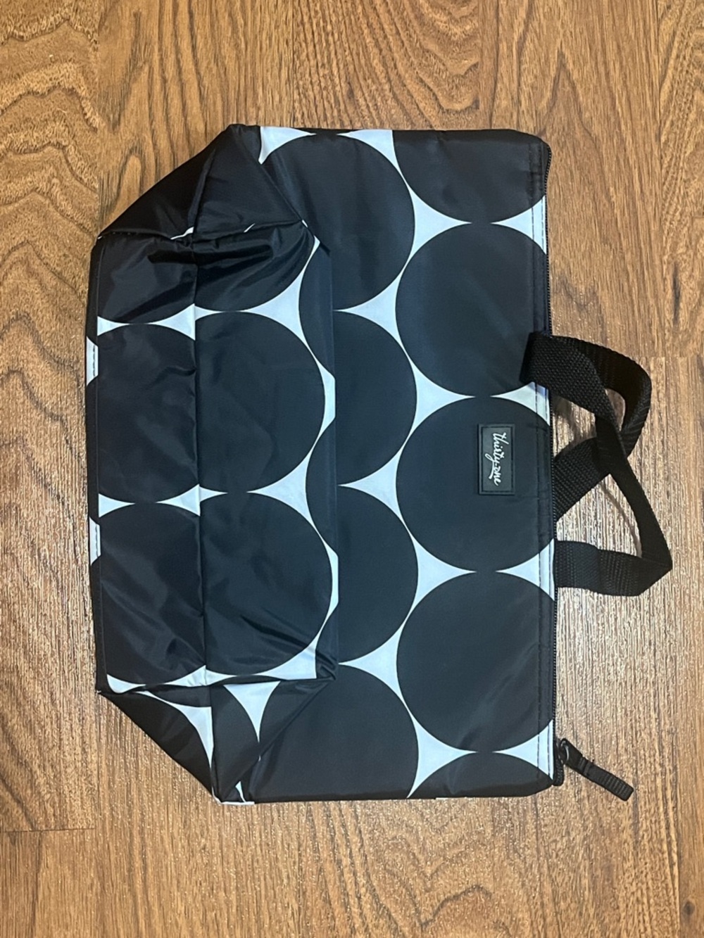 Thirty One- Black and White Insulated Lunch bag